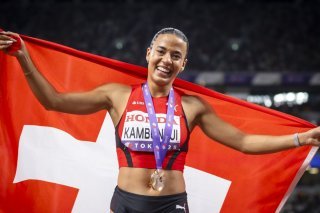 Ditaji Kambundji est entrée dans l'histoire de l'athlétisme suisse. KEYSTONE/MICHAEL BUHOLZER